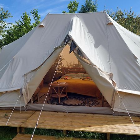 Bell Tent Glamping Essenhof Aagtekerke Exterior photo